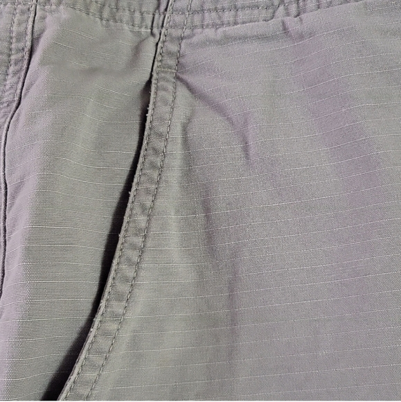 J Crew Cargo Shorts 40 - Picture 3 of 8